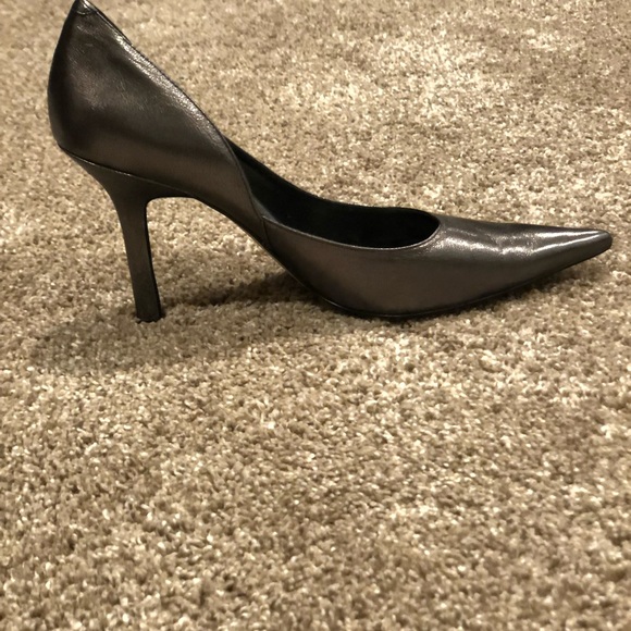 Nine West heels, silver - Picture 2 of 3